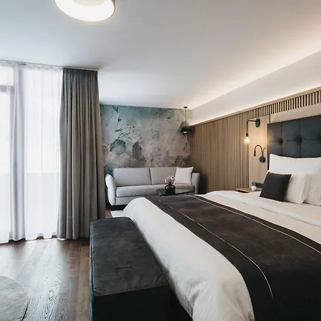 The Crystal Vaya Unique Hotel Sölden