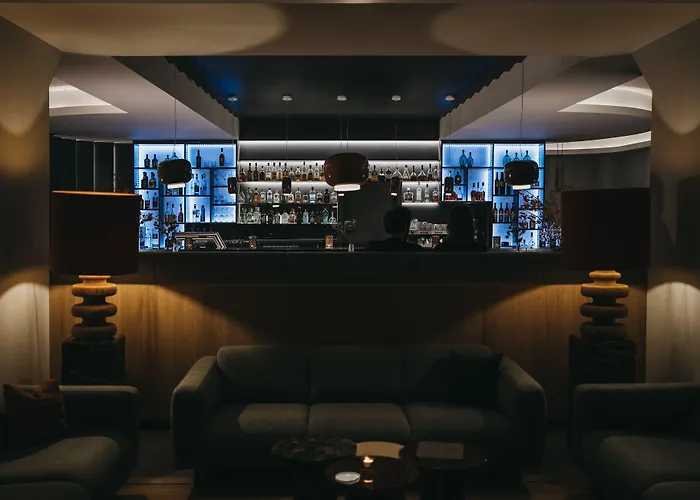 The Crystal Vaya Unique فندق