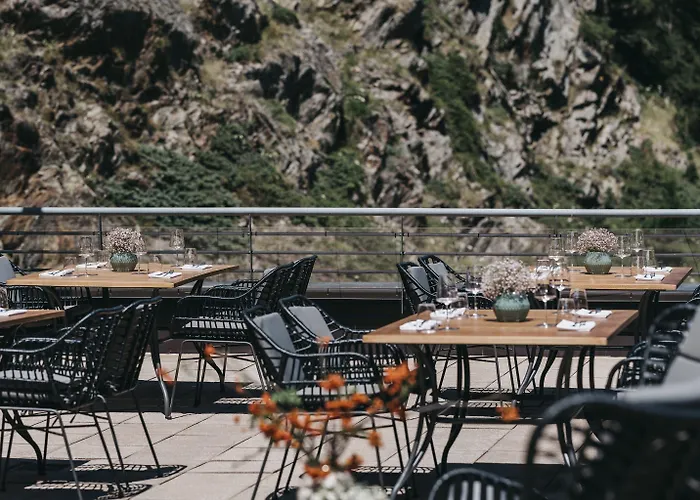 The Crystal Vaya Unique فندق *